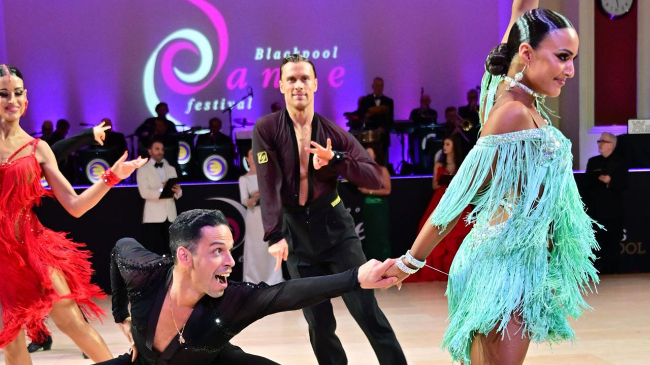 Filipe Santos & Christina Katsaros Marcam Presença no Mundial de Profissionais Latinas da WDC (Japão)
